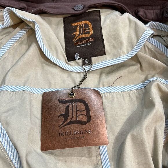 NWT Dollhouse 2 in 1 Women's Khaki removable hooded trench coat Size L - Picture 7 of 12